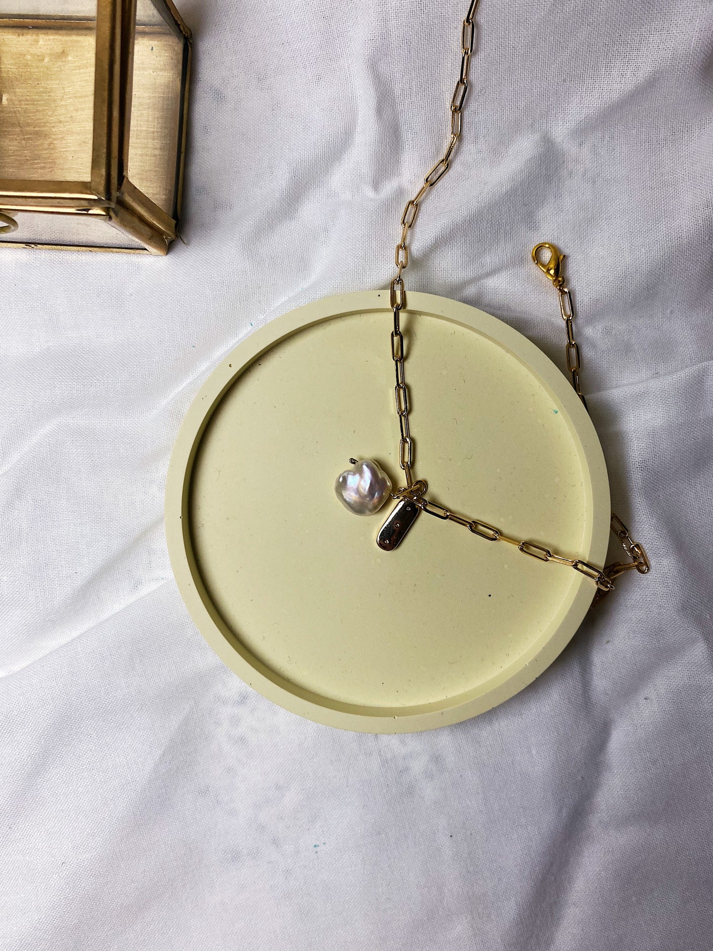 Acrylic Resin Trinket Dish | Canary Yellow | Circle Shape