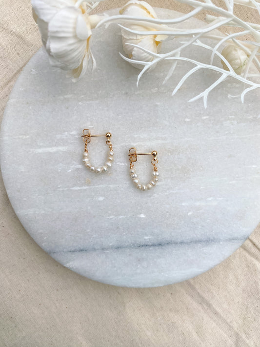 Loopy Pearl Earrings