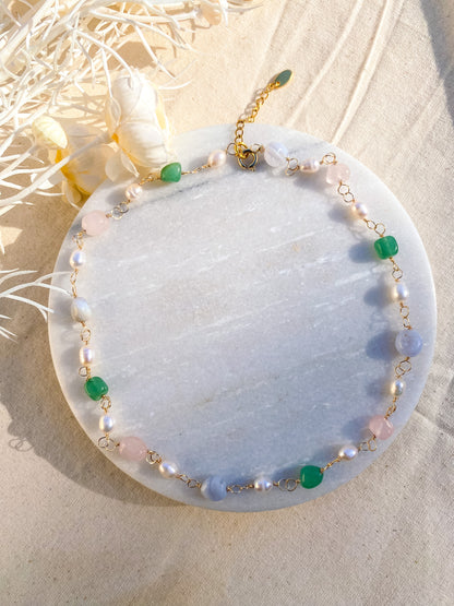 Mix of Stones and Pearl Necklace