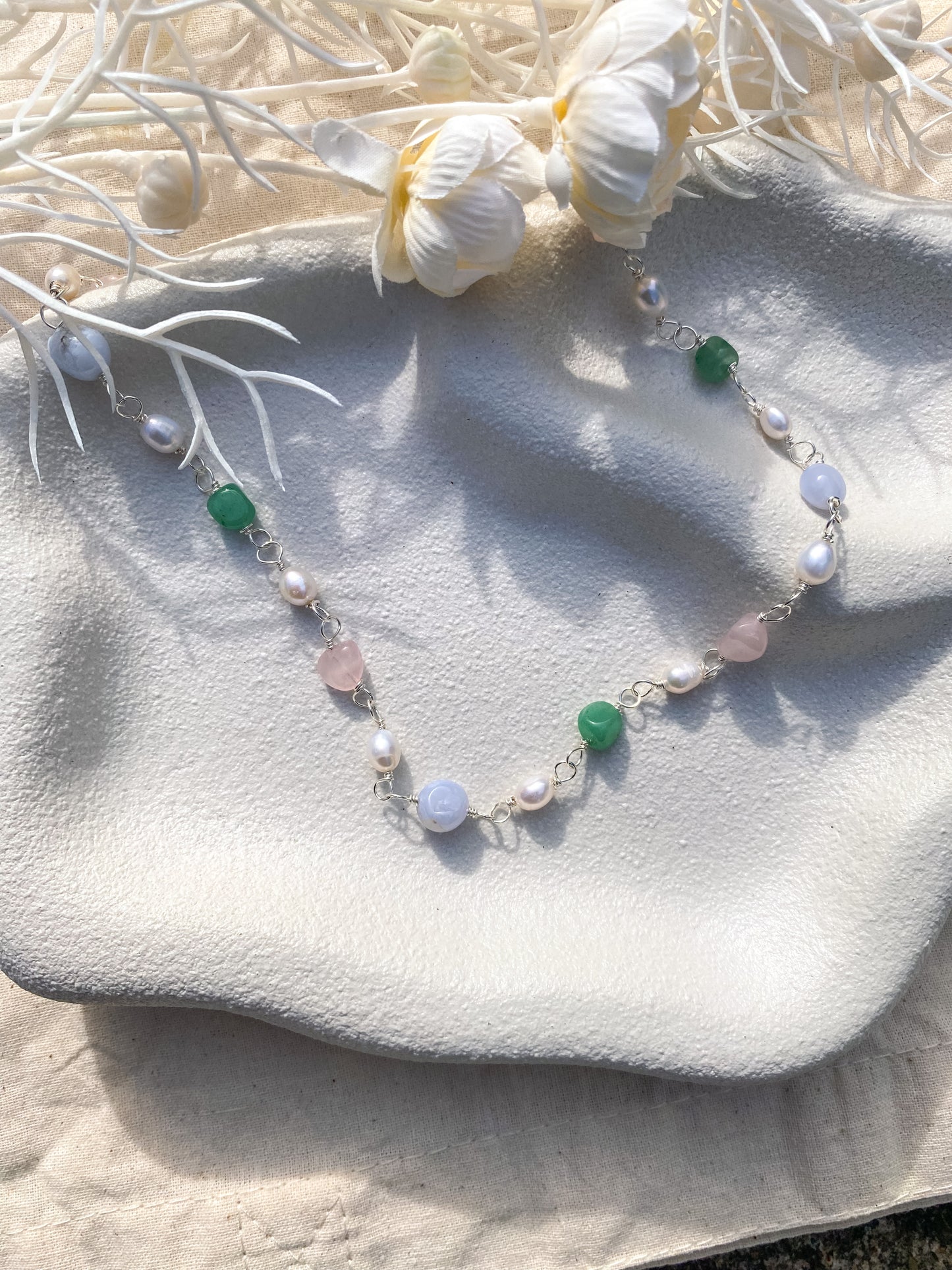 Mix of Stones and Pearl Necklace