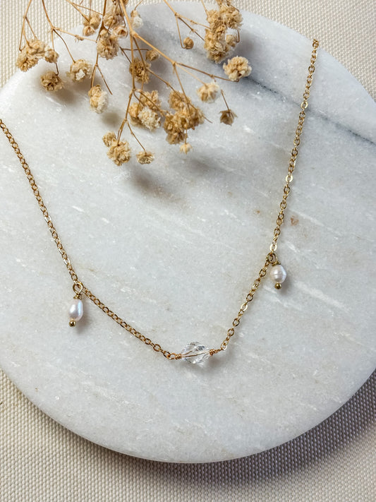Freshwater Pearl and Twisted Crystal Necklace | 18k Gold