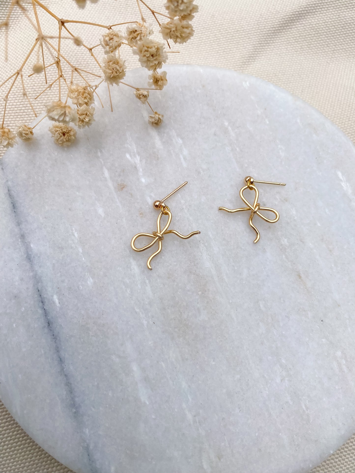 Gold Wire Bow Earrings