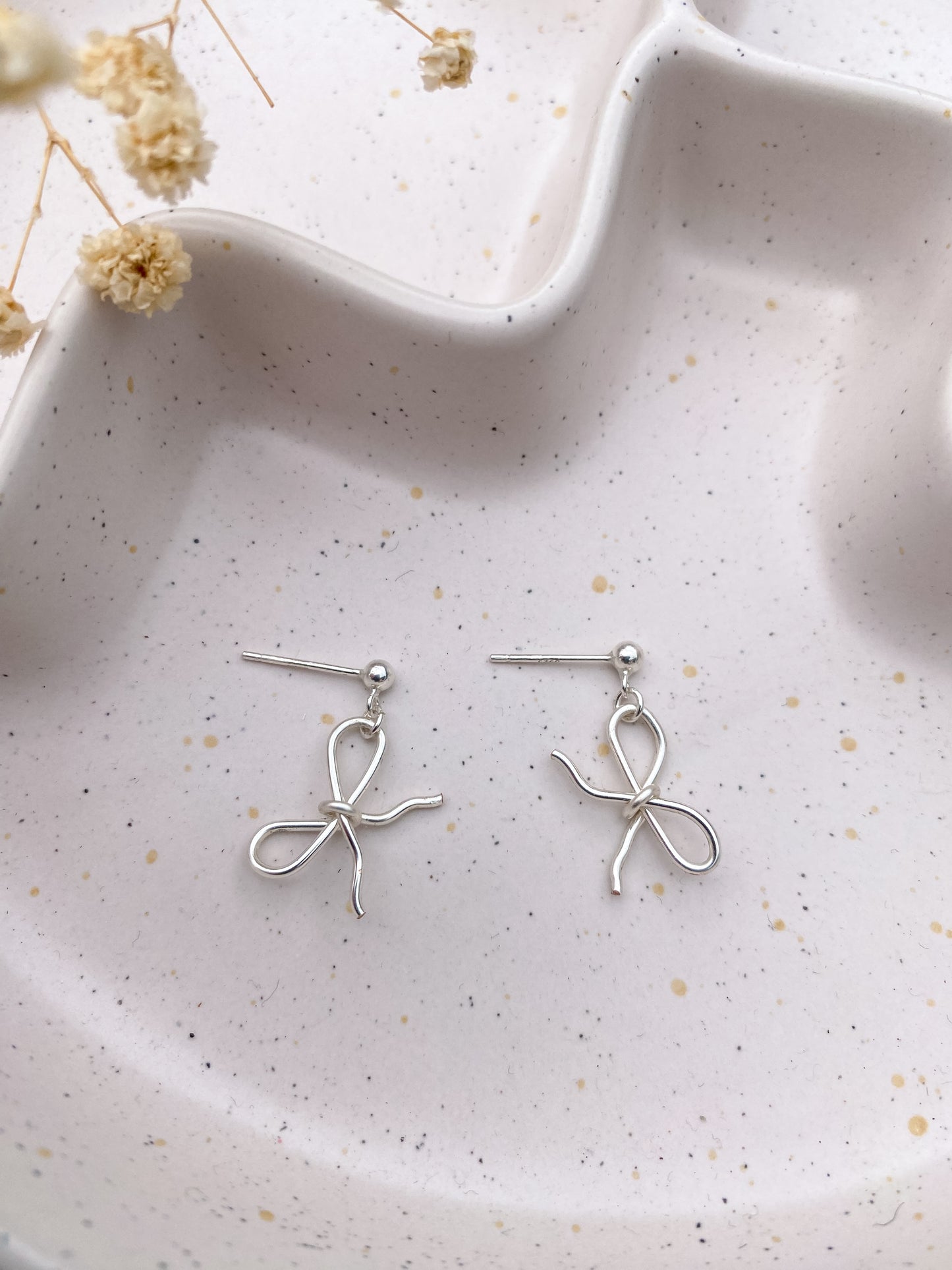 Silver Wire Bow Earrings