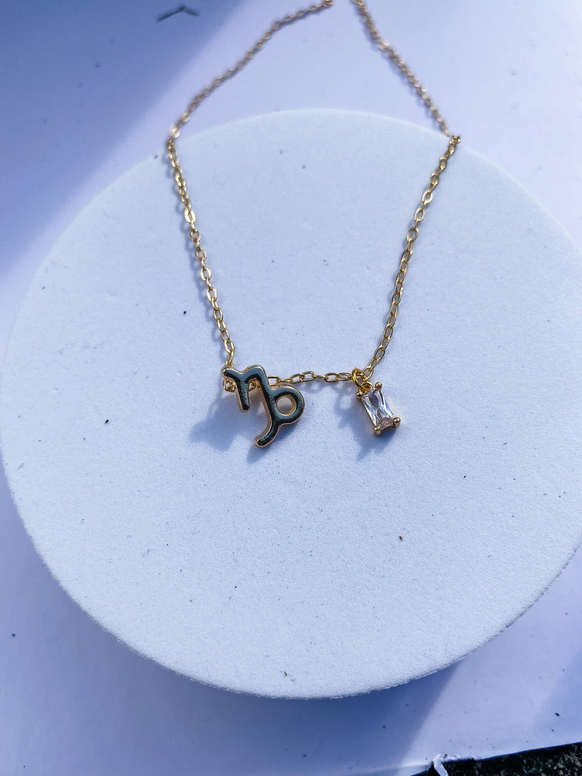 18k Gold Zodiac Symbol With Charm Necklace