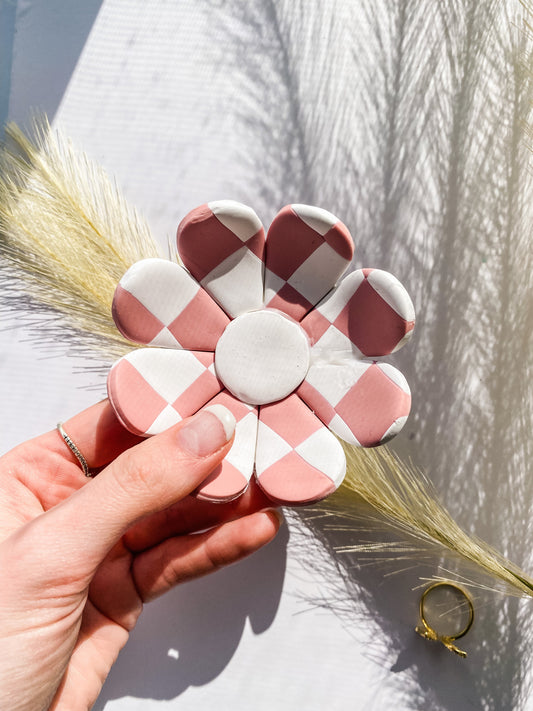 Clay Trinket Dish | Pink and White Check | Daisy Shape