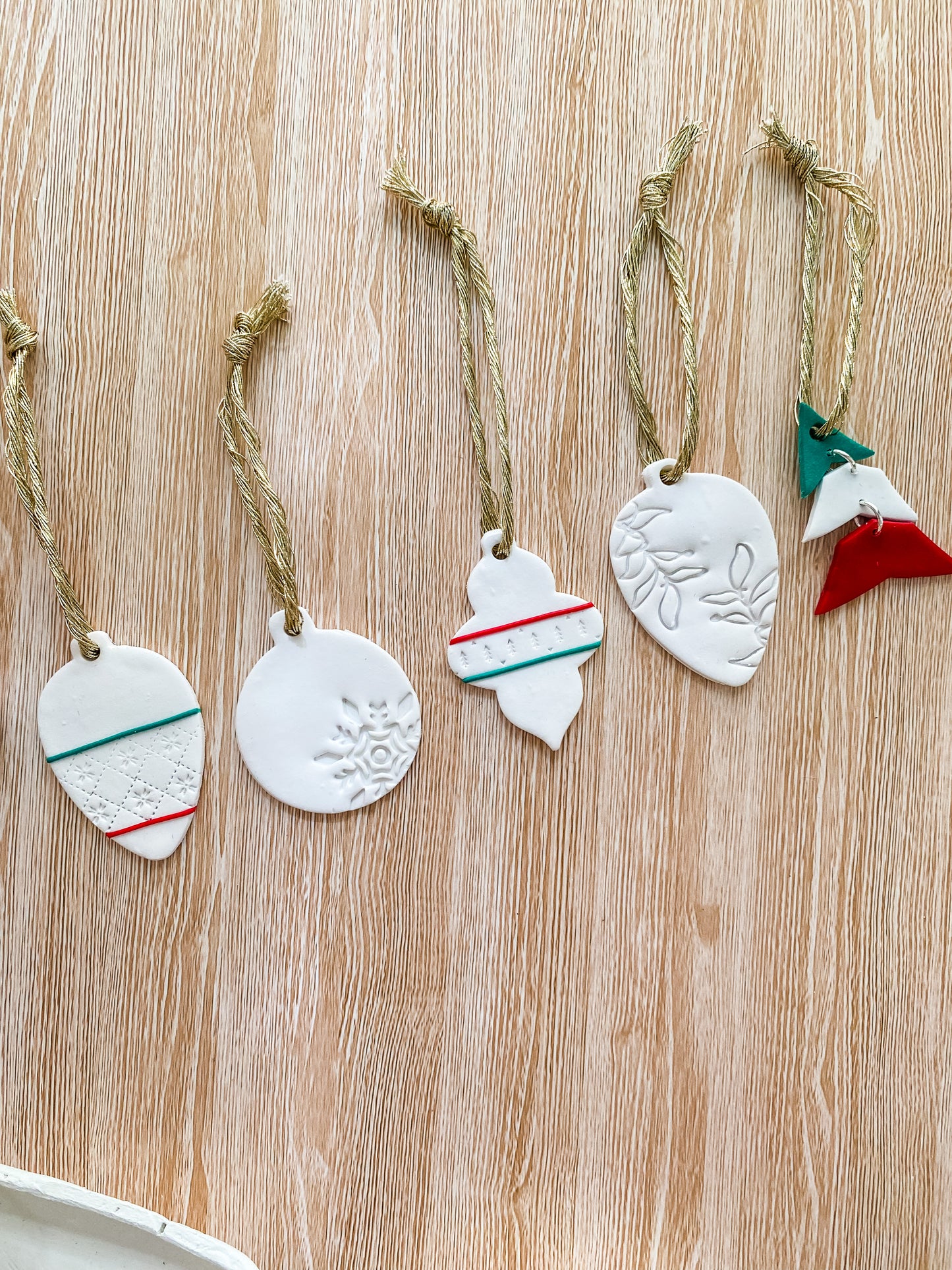 Tree Decoration Mixed Pack of 5 - Clay Christmas Ornament