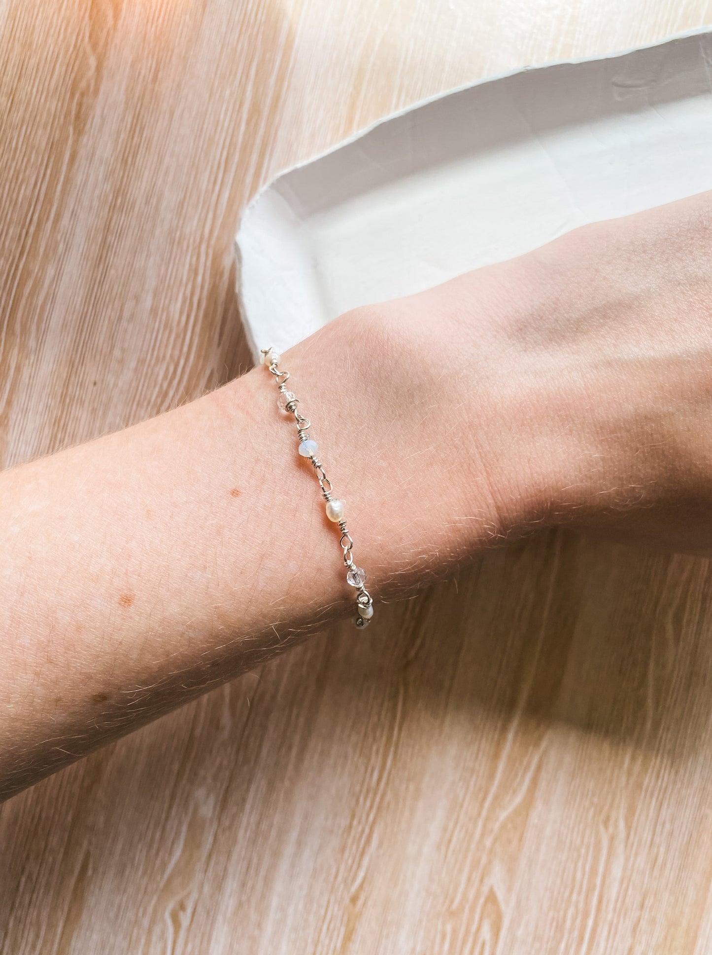 White and Clear Beaded Silver Bracelet with Freshwater Pearl